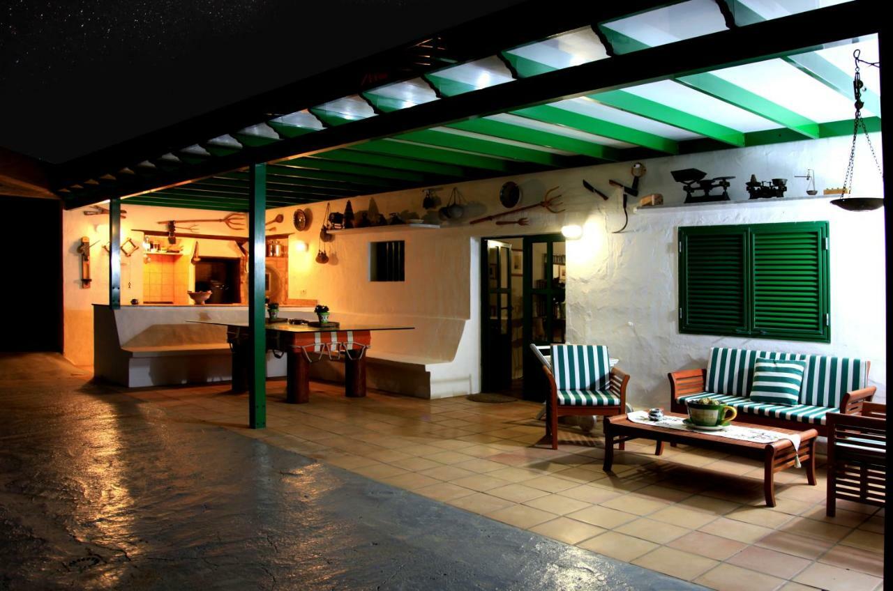 Casa Tinasoria La Asomada (Lanzarote) Exterior foto